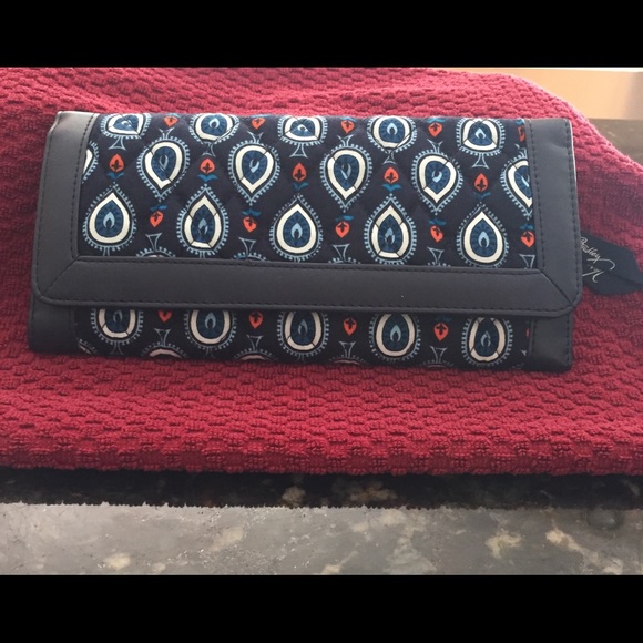 Vera Bradley Tri Fold Wallet w/RFID NWT - Picture 1 of 3